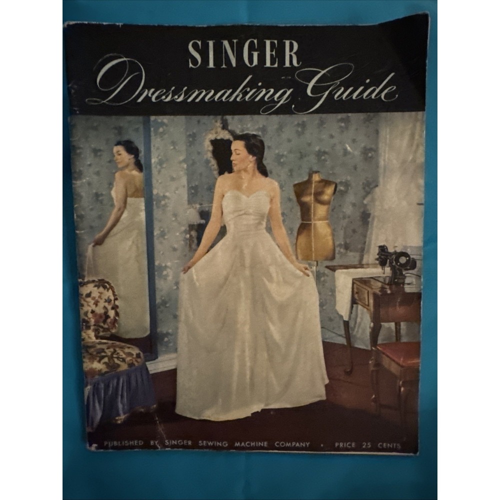Vintage‎ Singer Sewing Machine Co 1947 Dress Making Guide Paperback Book